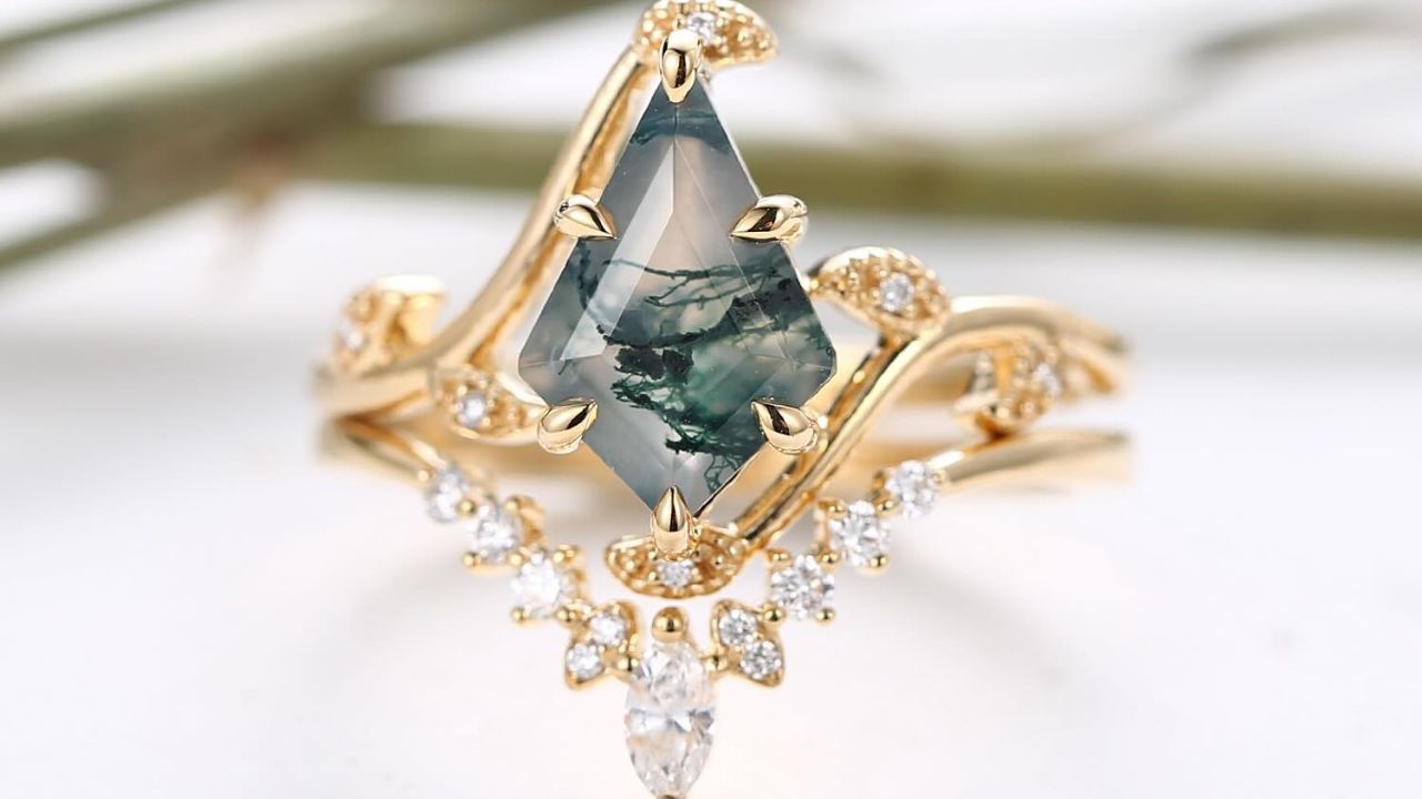 Why Nature-Inspired Engagement Rings Are Perfect for the Eco-Conscious Bride